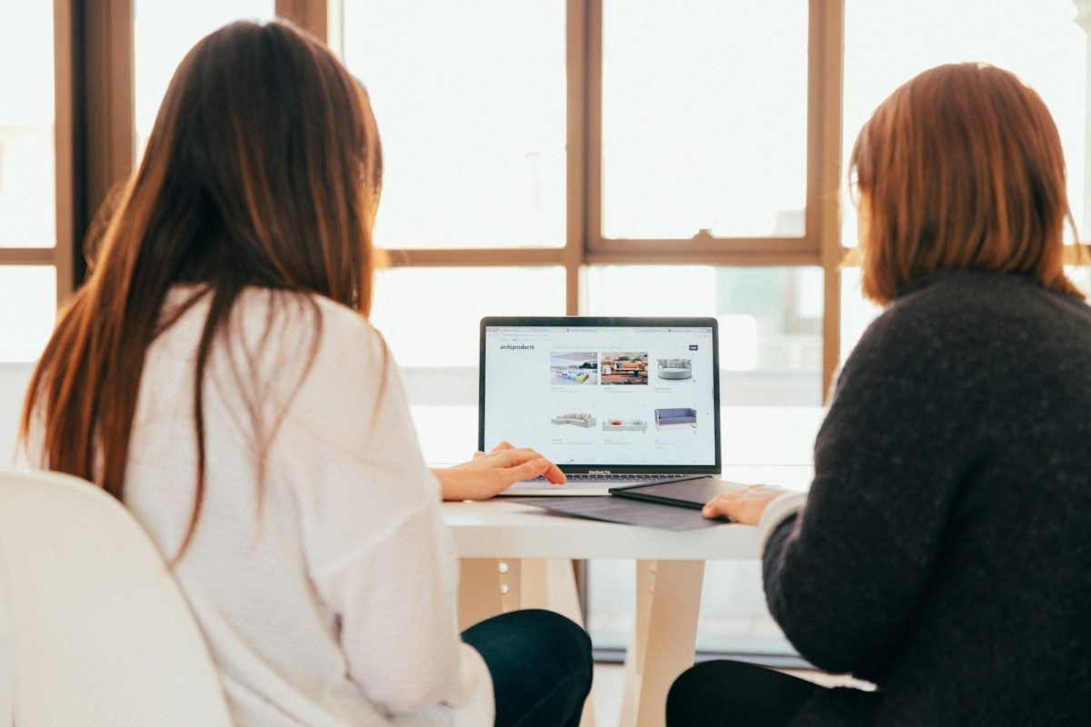 WooCommerce online prodavnica u WordPress okruženju, upravljanje proizvodima, prodajom i analizom e-commerce performansi.